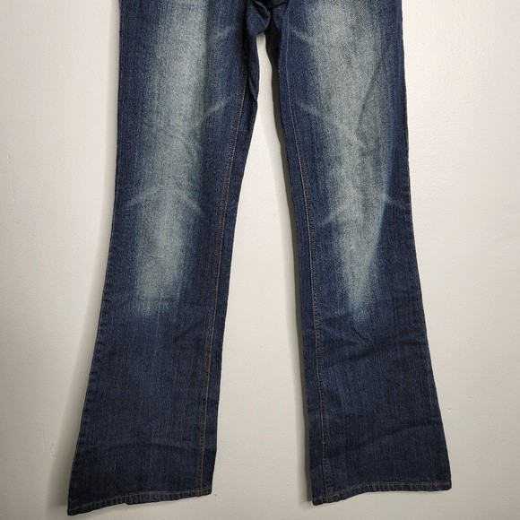 Cache Embellished Beaded Jeans - Picture 3 of 15